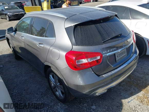 2015 Mercedes-Benz GLA 250 z VIN WDCTG4EB5FJ134607, wystawiony jako IAAI lot #41850309 z przebiegiem Nie podano mil oraz . Historia ofert i sprzedaży dostępna na DreamBid. Obrazek 3.