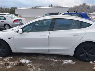 2020 Tesla Model 3 Long Range with VIN 5YJ3E1EB6LF784169, listed as a IAAI auction lot 40957226 with 96,415 mi miles. Bid and sale history available at carsss.com. Image 15.