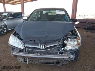 2005 Honda Civic Sdn VP with VIN 1HGES16315L005111, listed as a IAAI auction lot 42000293 with 110,373 mi miles. Bid and sale history available at carsss.com. Image 6.