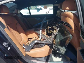 2020 BMW 7 Series 750i xDrive с VIN WBA7U2C02LGJ59766, выставлен на аукционе IAAI как лот 42259594 с пробегом 27 540 миль миль и . История ставок и продаж доступна на DreamBid. Изображение 8.