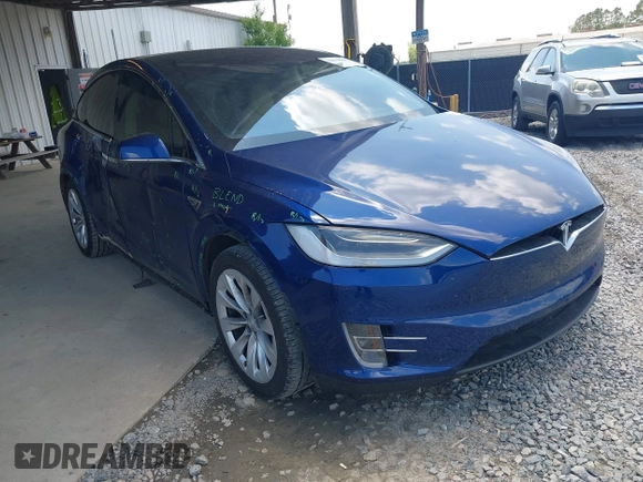 2016 Tesla Model X 70D z VIN 5YJXCAE23GF004285, wystawiony jako IAAI lot #42179024 z przebiegiem 108 472 mil mil oraz . Historia ofert i sprzedaży dostępna na DreamBid. Obrazek 1.
