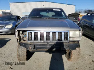 1998 Jeep Grand Cherokee Laredo with VIN 1J4GZ58S5WC295461, listed as a Copart auction lot 41787605 with 185,801 mi miles and Salvage Title. Bid and sale history available at carsss.com. Image 5.