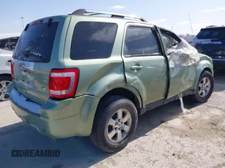 2010 Ford Escape Hybrid z VIN 1FMCU5K36AKC06804, wystawiony jako IAAI lot #38514316 z przebiegiem Nie podano mil oraz . Historia ofert i sprzedaży dostępna na DreamBid. Obrazek 4.