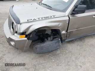 2008 Jeep Patriot Sport with VIN 1J8FF28W88D748313, listed as a IAAI auction lot 41837705 with 159,640 mi miles and . Bid and sale history available at carsss.com. Image 6.