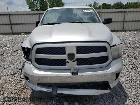 2015 Ram 1500 Express z VIN 1C6RR6FT1FS620104, wystawiony jako Copart lot #63616135 z przebiegiem 123 537 mil mil oraz Szkoda całkowita • Salvage title. Historia ofert i sprzedaży dostępna na DreamBid. Obrazek 5.