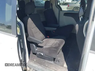 2013 Dodge Grand Caravan SE with VIN 2C4RDGBG9DR516044, listed as a IAAI auction lot 41998893 with 214,645 mi miles and . Bid and sale history available at DreamBid. Image 8.