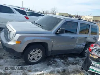 2017 Jeep Patriot Sport with VIN 1C4NJPBA9HD149576, listed as a IAAI auction lot 41646464 with 83,304 mi miles. Bid and sale history available at carsss.com. Image 15.