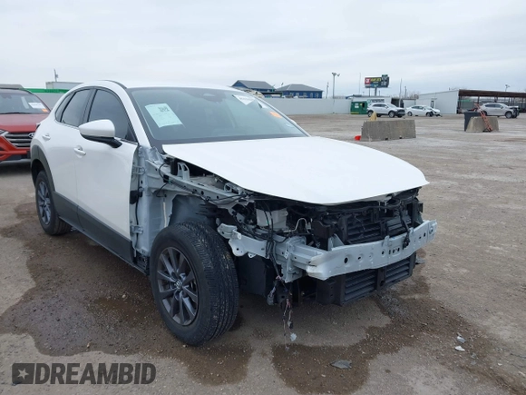 2024 Mazda CX-30 2.5 S with VIN 3MVDMBAM0RM624408, listed as a IAAI auction lot 41616350 with 6,473 mi miles. Bid and sale history available at carsss.com. Image 6.