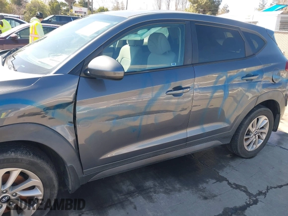 2016 Hyundai Tucson SE z VIN KM8J23A47GU107823, wystawiony jako IAAI lot #41732096 z przebiegiem 158 931 mil mil oraz . Historia ofert i sprzedaży dostępna na DreamBid. Obrazek 6.