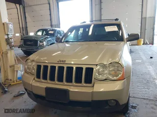 2010 Jeep Grand Cherokee Laredo with VIN 1J4RR4GT9AC106381, listed as a IAAI auction lot 41723268 with 180,008 mi miles. Bid and sale history available at carsss.com. Image 12.