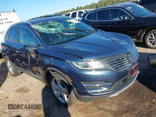 2018 Lincoln MKC Premiere with VIN 5LMCJ1D9XJUL22625, listed as a IAAI auction lot 40558543 with 60,088 mi miles and . Bid and sale history available at DreamBid. Image 1.