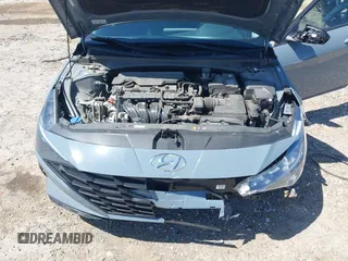 2022 Hyundai Elantra SEL z VIN KMHLM4AG5NU365970, wystawiony jako IAAI lot #42008183 z przebiegiem 62 332 mil mil oraz . Historia ofert i sprzedaży dostępna na DreamBid. Obrazek 10.