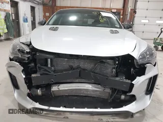 2018 Kia Stinger Premium with VIN KNAE25LA6J6021819, listed as a IAAI auction lot 41880827 with 119,214 mi miles. Bid and sale history available at carsss.com. Image 6.