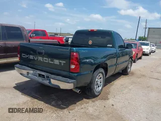 2006 Chevrolet Silverado 1500 Work Truck with VIN 1GCEC14X76Z107688, listed as a IAAI auction lot 42058705 with 160,152 mi miles. Bid and sale history available at carsss.com. Image 4.