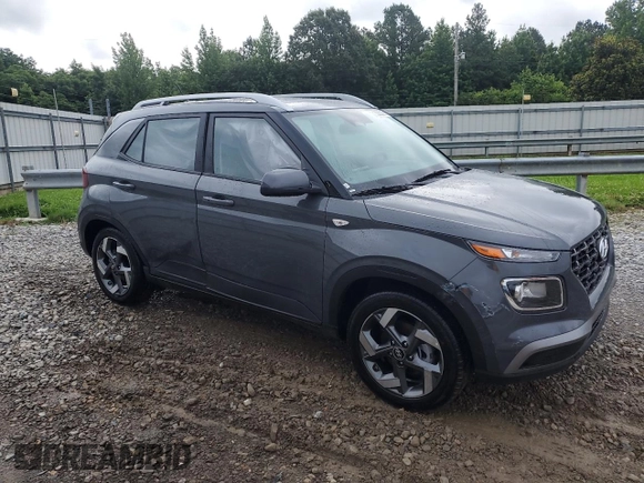 2025 Hyundai Venue SEL with VIN KMHRC8A38SU370321, listed as a Copart auction lot 60707655 with 3,076 mi miles and Clean title. Bid and sale history available at DreamBid. Image 4.