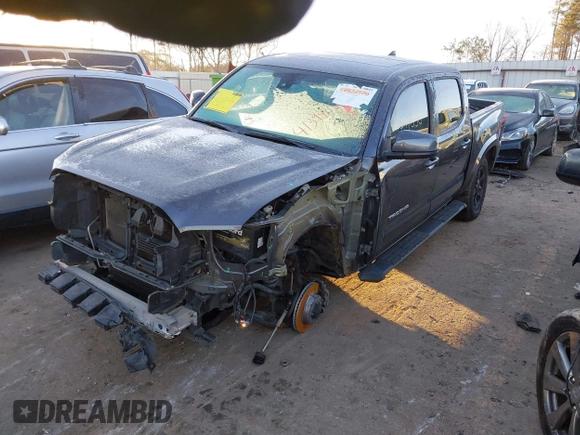 2018 Toyota Tacoma SR with VIN 5TFCZ5AN7JX154112, listed as a IAAI auction lot 41394058 with 158,045 mi miles. Bid and sale history available at carsss.com. Image 17.