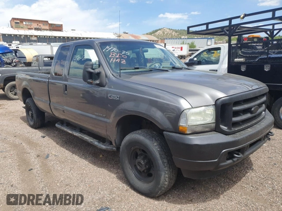 2002 Ford F-250 XL z VIN 1FTNX21F32ED23500, wystawiony jako Copart lot #58226635 z przebiegiem Nie podano mil oraz Szkoda całkowita • Salvage title. Historia ofert i sprzedaży dostępna na DreamBid. Obrazek 4.