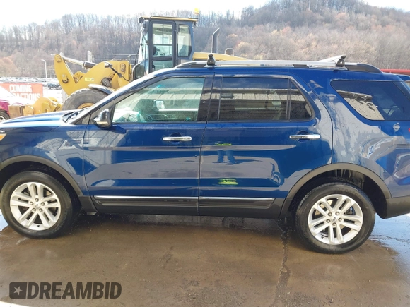2012 Ford Explorer XLT with VIN 1FMHK8D87CGB04083, listed as a IAAI auction lot 41854244 with 116,060 mi miles and . Bid and sale history available at DreamBid. Image 15.