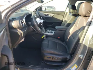 2024 Chevrolet Blazer LT with VIN 3GNKBJRS5RS182630, listed as a Copart auction lot 76085844 with 3,587 mi miles and Salvage title. Bid and sale history available at DreamBid. Image 7.