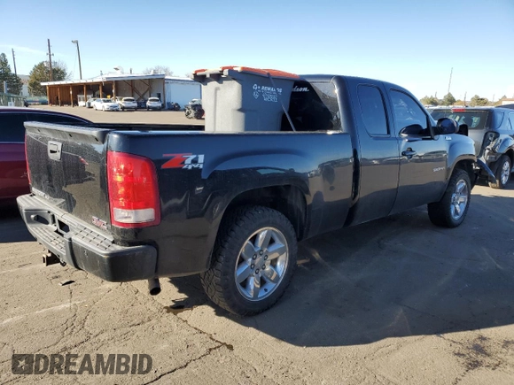 2013 GMC Sierra 1500 SLT z VIN 1GTR2WE70DZ291501, wystawiony jako Copart lot #80704824 z przebiegiem 112 351 mil mil oraz Szkoda całkowita • Salvage title. Historia ofert i sprzedaży dostępna na DreamBid. Obrazek 3.