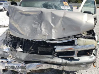2000 Chevrolet Suburban LT with VIN 3GNEC16T8YG118087, listed as a Copart auction lot 72628204 with 0 mi miles and Salvage Title. Bid and sale history available at carsss.com. Image 12.