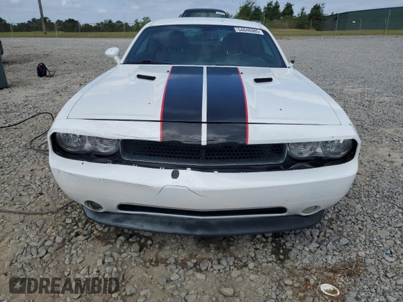 2011 Dodge Challenger z VIN 2B3CJ4DG0BH542773, wystawiony jako Copart lot #54646985 z przebiegiem 108 630 mil mil oraz Szkoda całkowita • Salvage title. Historia ofert i sprzedaży dostępna na DreamBid. Obrazek 5.