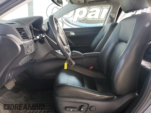 2013 Lexus CT 200h with VIN JTHKD5BH3D2163117, listed as a Copart auction lot 59943965 with 113,934 mi miles and Salvage title. Bid and sale history available at DreamBid. Image 7.