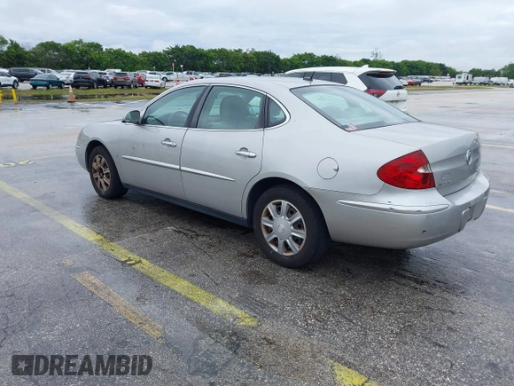 2007 Buick LaCrosse CX with VIN 2G4WC582771131358, listed as a IAAI auction lot 42231899 with 111,437 mi miles and . Bid and sale history available at DreamBid. Image 3.