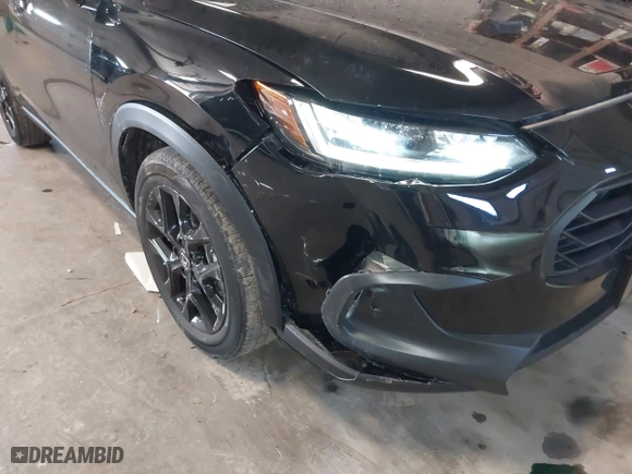 2023 Honda HR-V Sport with VIN 3CZRZ2H50PM750556, listed as a IAAI auction lot 42018465 with 43,310 mi miles. Bid and sale history available at carsss.com. Image 6.