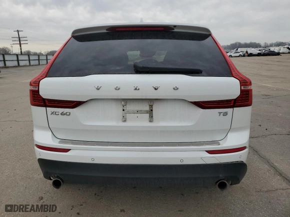 2021 Volvo XC60 Momentum with VIN YV4102DK9M1698729, listed as a Copart auction lot 49818525 with 42,608 mi miles and Salvage Title. Bid and sale history available at carsss.com. Image 6.