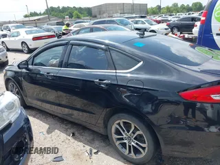 2020 Ford Fusion SE с VIN 3FA6P0HD9LR111430, выставлен на аукционе IAAI как лот 42502201 с пробегом 95 307 миль миль и . История ставок и продаж доступна на DreamBid. Изображение 14.