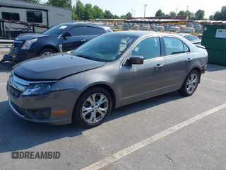 2012 Ford Fusion SE z VIN 3FAHP0HAXCR373911, wystawiony jako IAAI lot #42396082 z przebiegiem 237 100 mil mil oraz . Historia ofert i sprzedaży dostępna na DreamBid. Obrazek 2.