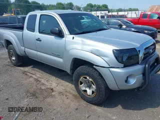 2009 Toyota Tacoma with VIN 5TEUU42N39Z630128, listed as a IAAI auction lot 42583441 with 181,561 mi miles and . Bid and sale history available at DreamBid. Image 1.