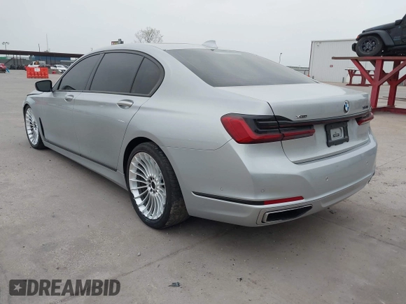 2020 BMW 7 Series 750i xDrive with VIN WBA7U2C04LBM61931, listed as a IAAI auction lot 41835563 with 42,811 mi miles. Bid and sale history available at carsss.com. Image 3.