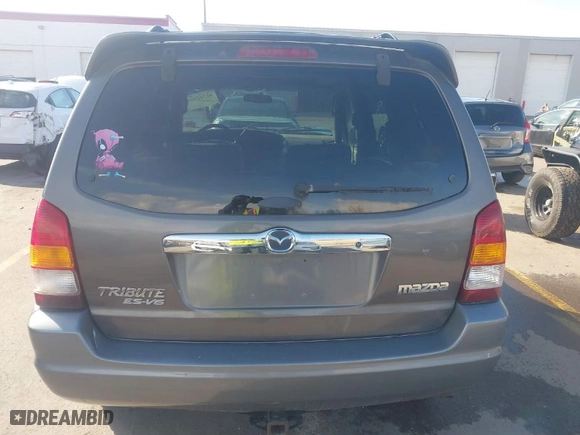2002 Mazda Tribute LX with VIN 4F2YU08142KM18539, listed as a IAAI auction lot 41742104 with 230,254 mi miles. Bid and sale history available at carsss.com. Image 16.