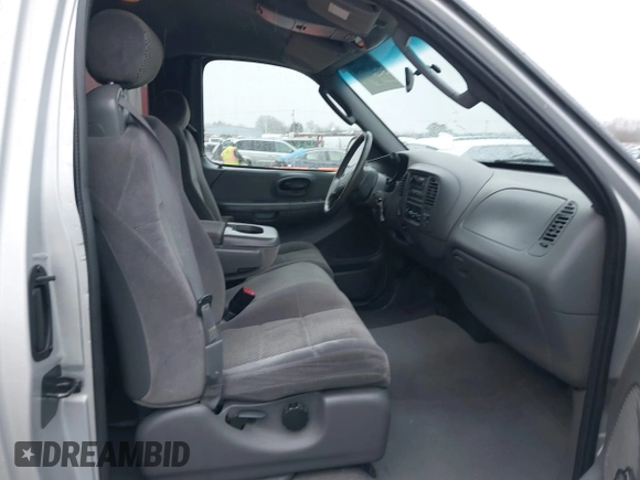 2002 Ford F-150 XL with VIN 2FTRX18W02CA59160, listed as a IAAI auction lot 41610058 with 190,608 mi miles and . Bid and sale history available at DreamBid. Image 5.