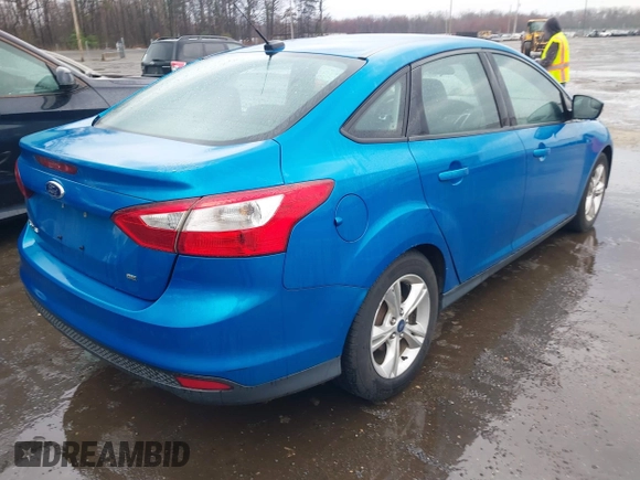2014 Ford Focus SE with VIN 1FADP3F28EL193582, listed as a IAAI auction lot 41866782 with 166,733 mi miles. Bid and sale history available at carsss.com. Image 4.