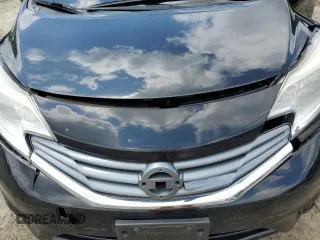 2015 Nissan Note SV z VIN 3N1CE2CP1FL402675, wystawiony jako Copart lot #58724275 z przebiegiem 96 786 mil mil oraz Szkoda całkowita • Salvage title. Historia ofert i sprzedaży dostępna na DreamBid. Obrazek 11.