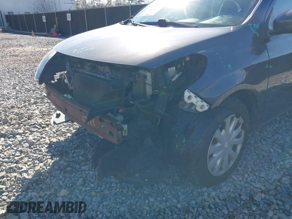 2015 Nissan Versa SV with VIN 3N1CN7AP6FL827678, listed as a IAAI auction lot 41422007 with 164,141 mi miles. Bid and sale history available at carsss.com. Image 6.
