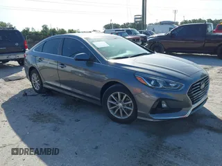 2019 Hyundai Sonata SE with VIN 5NPE24AFXKH812938, listed as a IAAI auction lot 42114418 with 24,014 mi miles and . Bid and sale history available at carsss.com. Image 1.