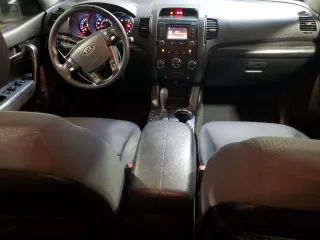 2013 Kia Sorento LX with VIN 5XYKT4A67DG361266, listed as a Copart auction lot 61292835 with 74,996 mi miles and Salvage title. Bid and sale history available at DreamBid. Image 8.