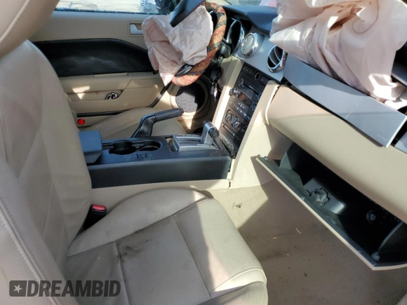 2008 Ford Mustang Deluxe with VIN 1ZVHT80N385174113, listed as a Copart auction lot 88776885 with Not provided miles and Salvage title. Bid and sale history available at DreamBid. Image 7.