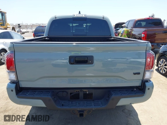 2022 Toyota Tacoma SR with VIN 3TYCZ5AN0NT104300, listed as a IAAI auction lot 42652503 with 18,071 mi miles and . Bid and sale history available at DreamBid. Image 17.