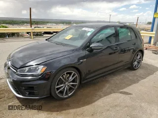 2017 Volkswagen Golf с VIN WVWVF7AU3HW085004, выставлен на аукционе Copart как лот 55279875 с пробегом 13 747 миль миль и Списание • Salvage title. История ставок и продаж доступна на DreamBid. Изображение 1.