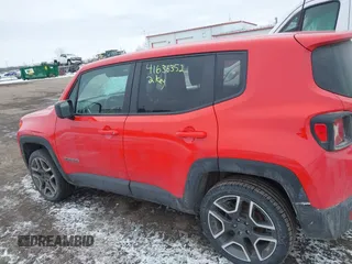 2021 Jeep Renegade Upland with VIN ZACNJDAB1MPM21927, listed as a IAAI auction lot 41636352 with 120,125 mi miles and . Bid and sale history available at DreamBid. Image 14.