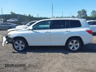 2009 Toyota Highlander Limited with VIN JTEES42A392125701, listed as a IAAI auction lot 42551353 with 78,787 mi miles and . Bid and sale history available at DreamBid. Image 14.