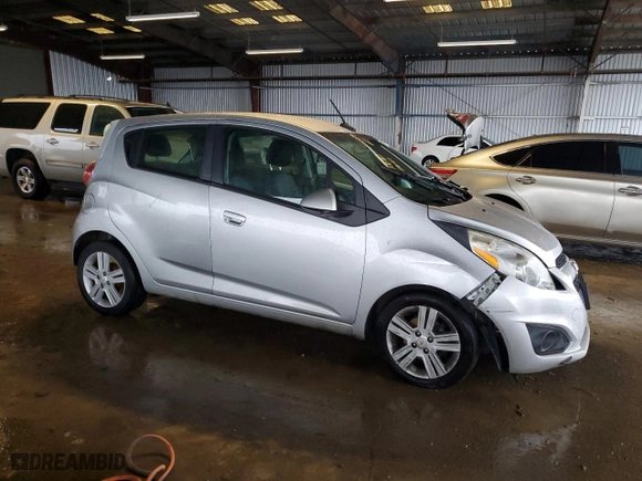 2013 Chevrolet Spark LT with VIN KL8CD6S95DC512947, listed as a Copart auction lot 42062245 with 118,032 mi miles and Salvage Title. Bid and sale history available at carsss.com. Image 4.