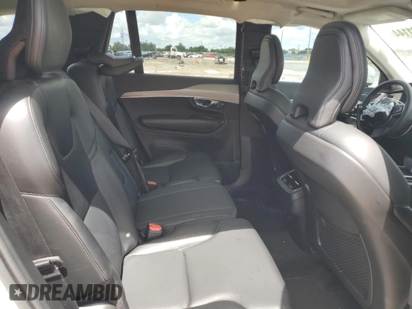 2023 Volvo XC90 Core with VIN YV4L12PK1P1905930, listed as a Copart auction lot 60721144 with 44,274 mi miles and Non Repairable. Bid and sale history available at carsss.com. Image 11.