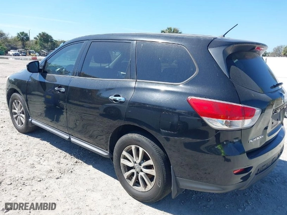 2014 Nissan Pathfinder SV with VIN 5N1AR2MN0EC725921, listed as a IAAI auction lot 41710076 with 468,527 mi miles. Bid and sale history available at carsss.com. Image 3.