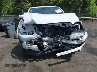 2021 Toyota Tacoma SR z VIN 5TFCZ5AN5MX265181, wystawiony jako IAAI lot #42077902 z przebiegiem 102 192 mil mil oraz . Historia ofert i sprzedaży dostępna na DreamBid. Obrazek 12.
